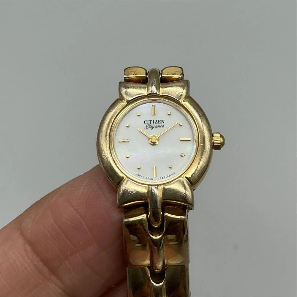 Vintage Citizen Womens Watch 16mm Gold Tone 2200-041215T New Battery 6.5